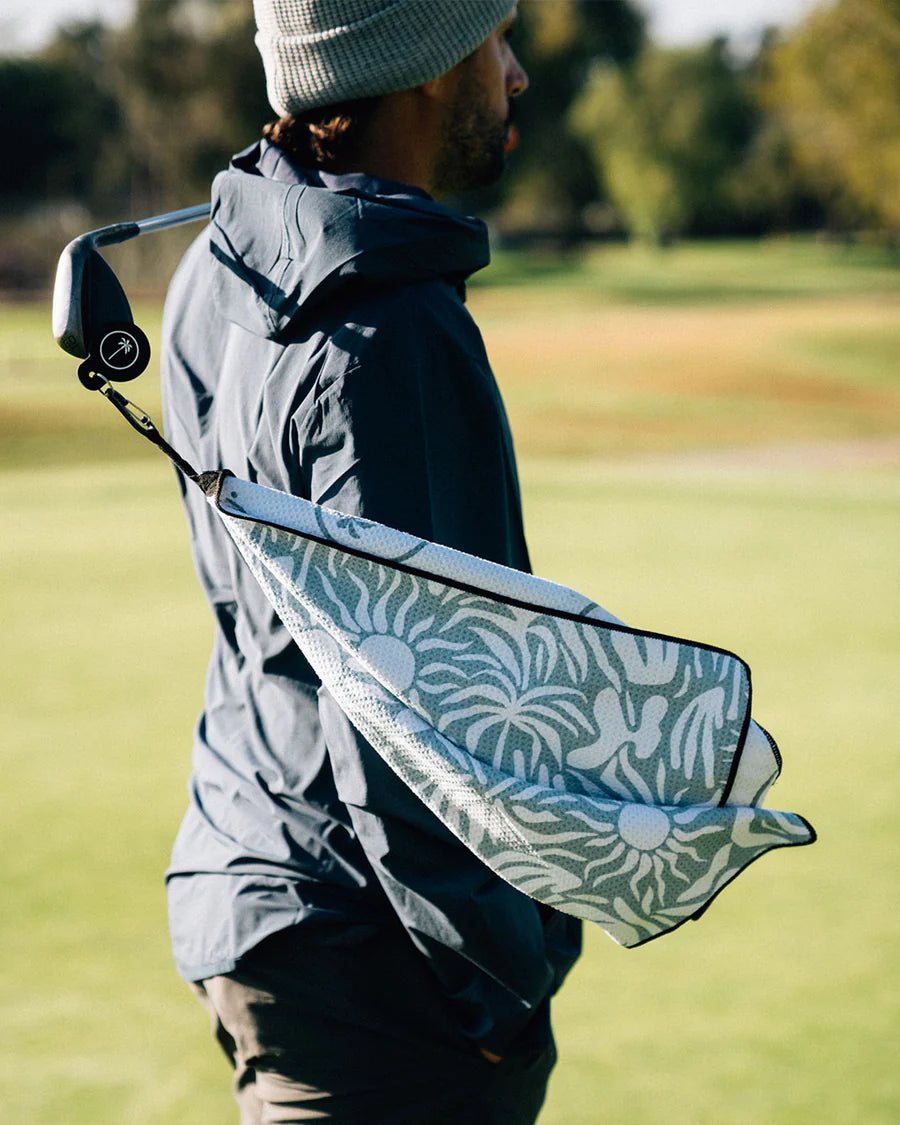 MAGNETIC CLIP FOR GOLF TOWEL