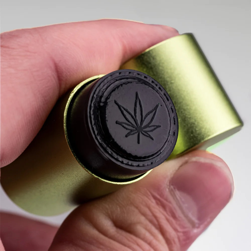 POT LEAF GOLF BALL STAMP
