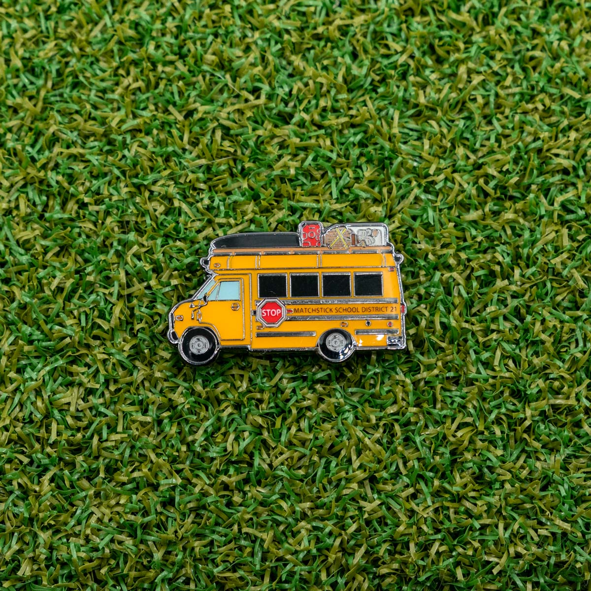 SCHOOL BUS GOLF BALL MARKER