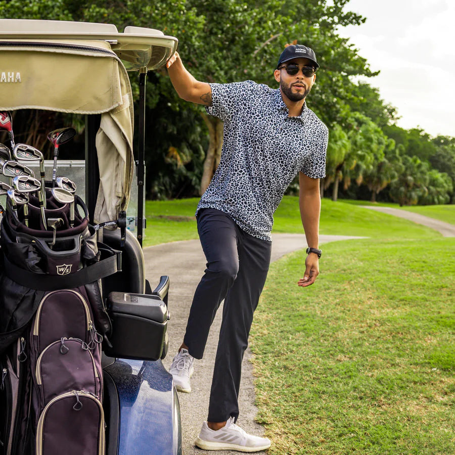 THE SCRATCH GOLFER - GOLFPIKÈ